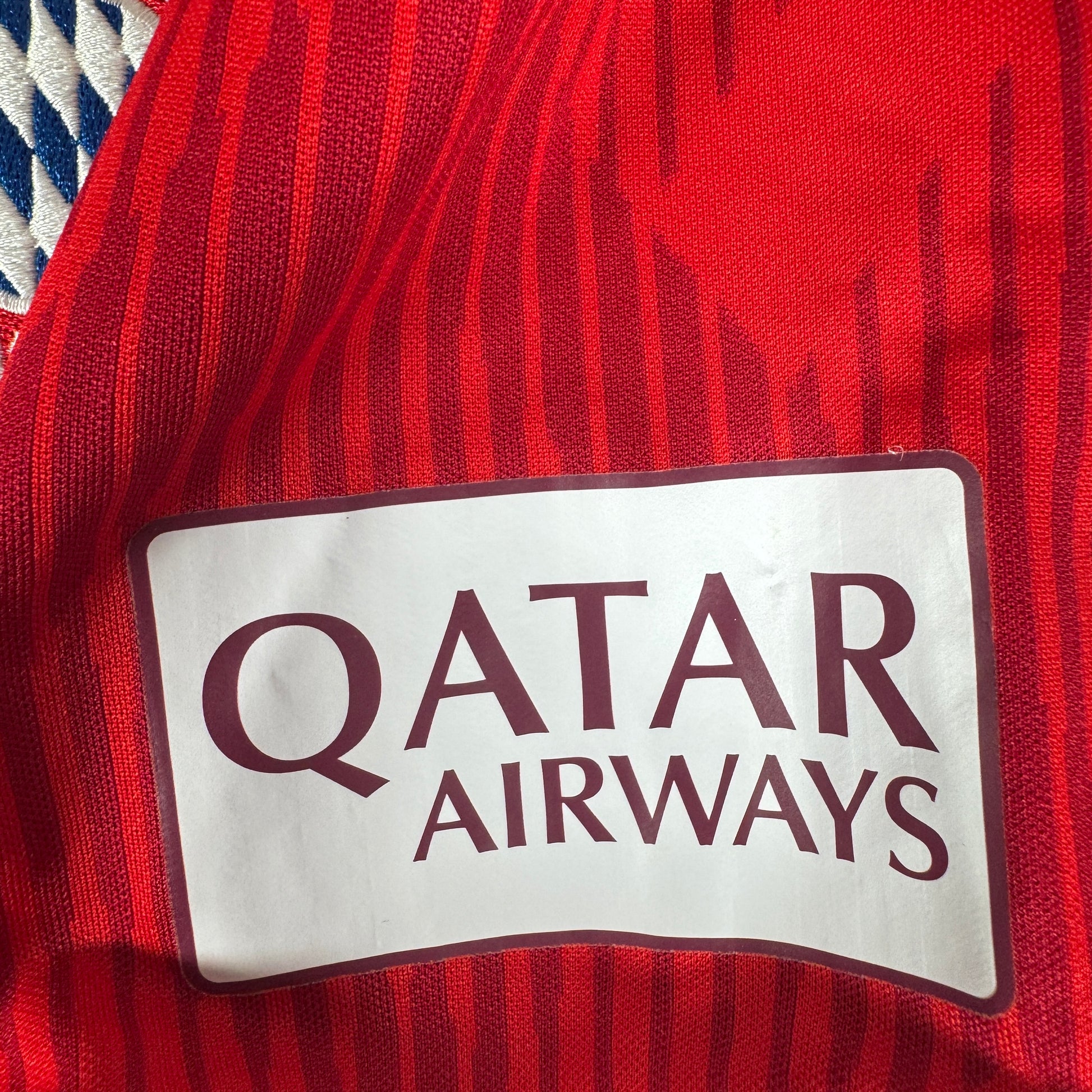 Bayern Munich 2018/2019 Home Football Shirt Large – Football Shirt Kingdom