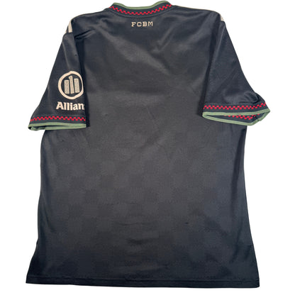 Back of Bayern Munich 2025/2026 third football shirt, size Large