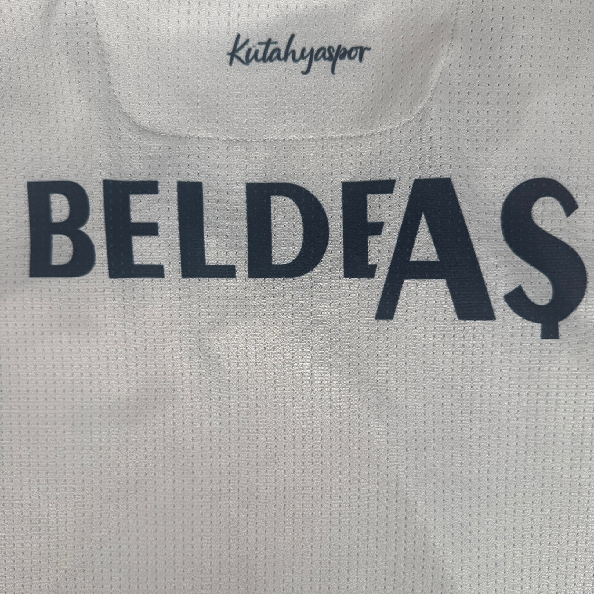 Belediye Kütahyaspor 2021/2022 Away Football Shirt XL BNWT – Football Shirt Kingdom