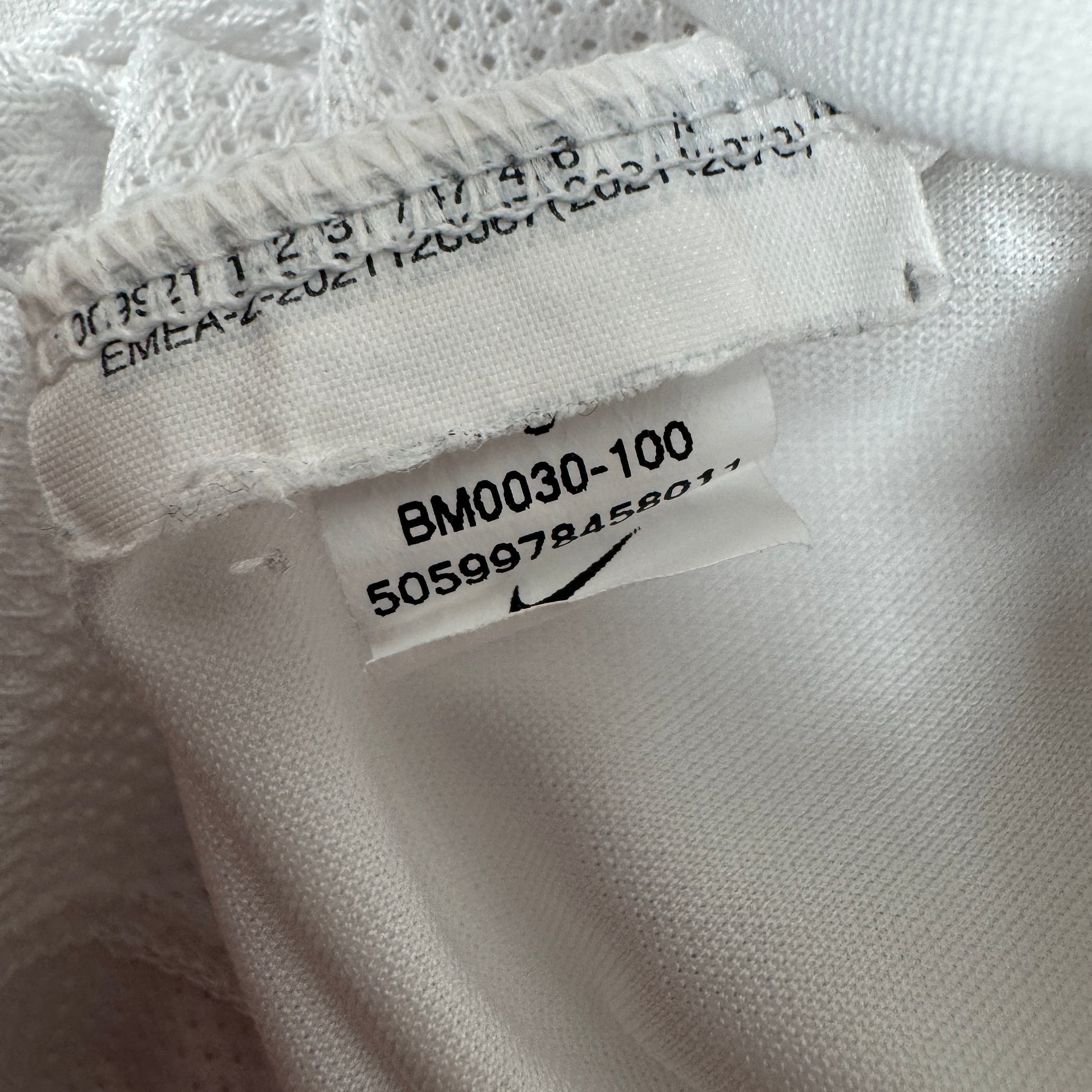 Birmingham City 2024/2025 Training Football Shirt Small – Football Shirt Kingdom