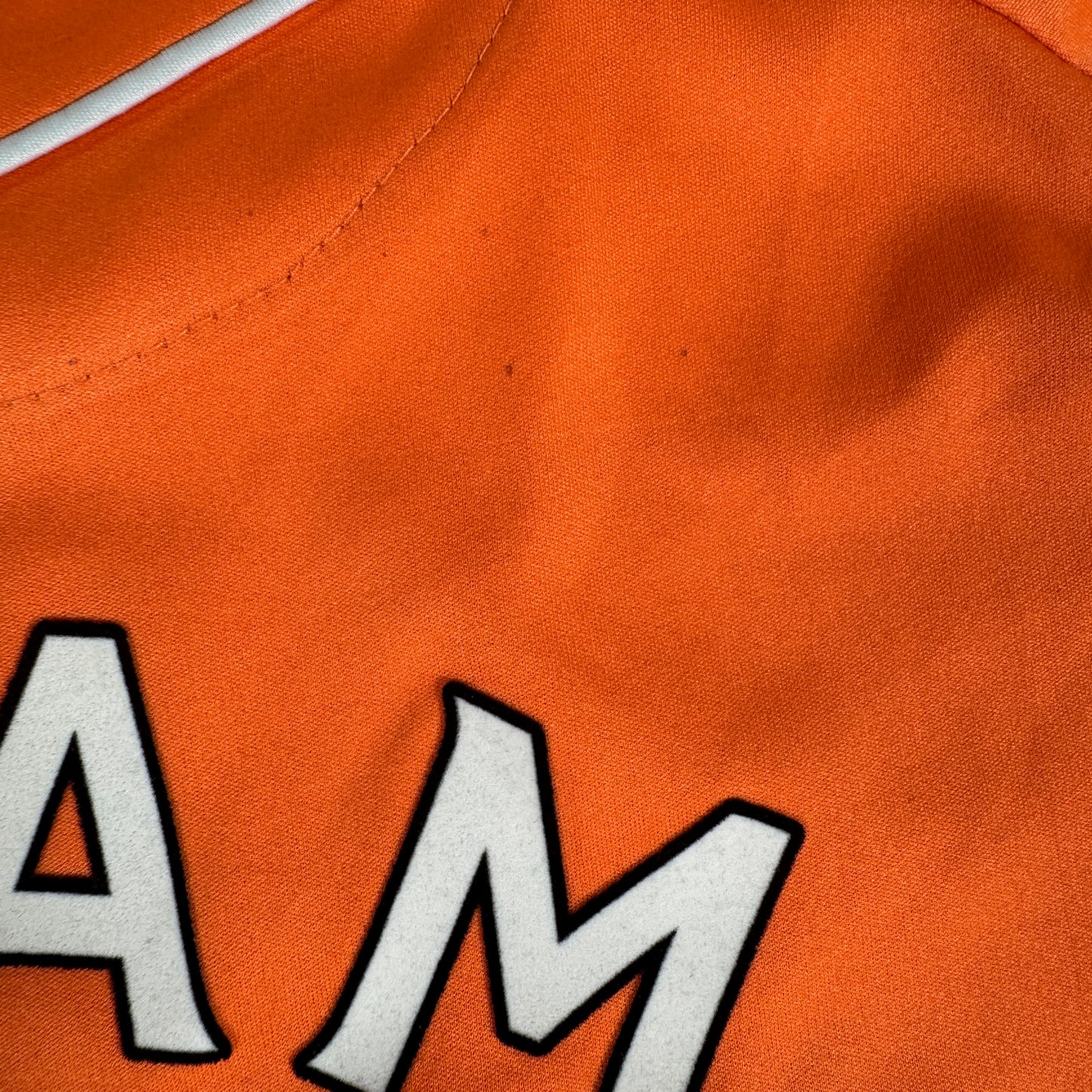 ADAM 26 Blackpool 2010/2011 Home Football Shirt XL – Football Shirt Kingdom