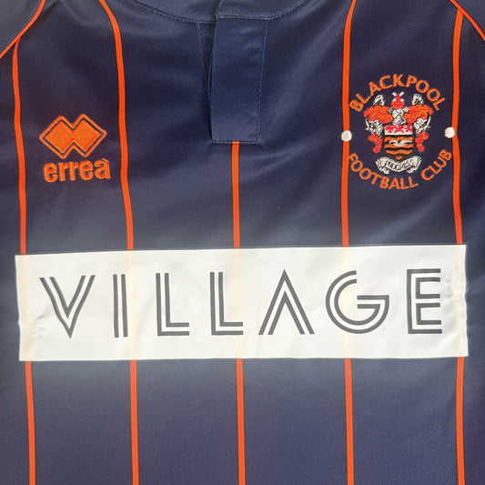 Blackpool 2015/2016 Away Football Shirt 3XL