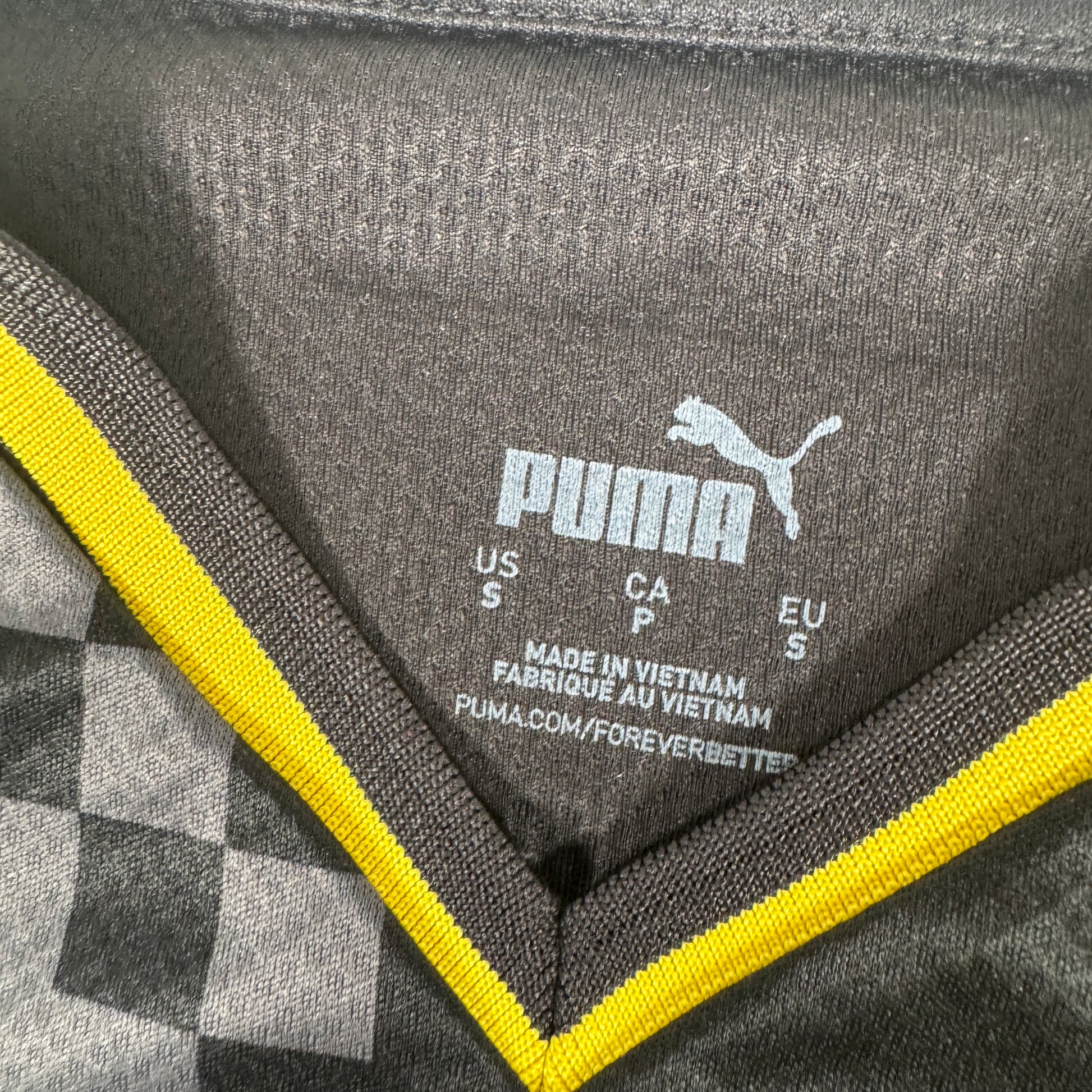 Borussia Dortmund 2022/2023 Away Football Shirt Small – Football Shirt Kingdom