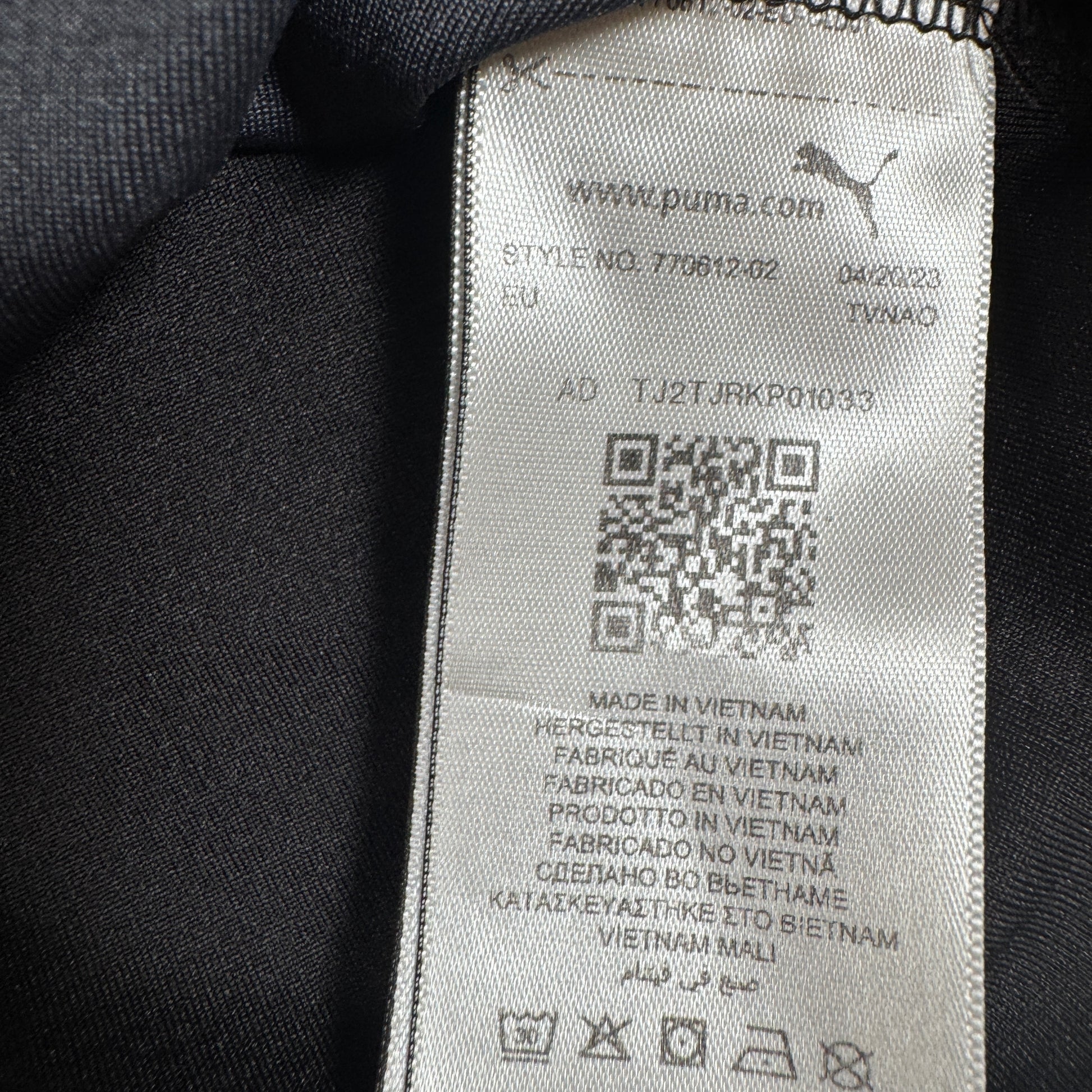 Borussia Dortmund 2023/2024 Away Football Shirt Small – Football Shirt Kingdom