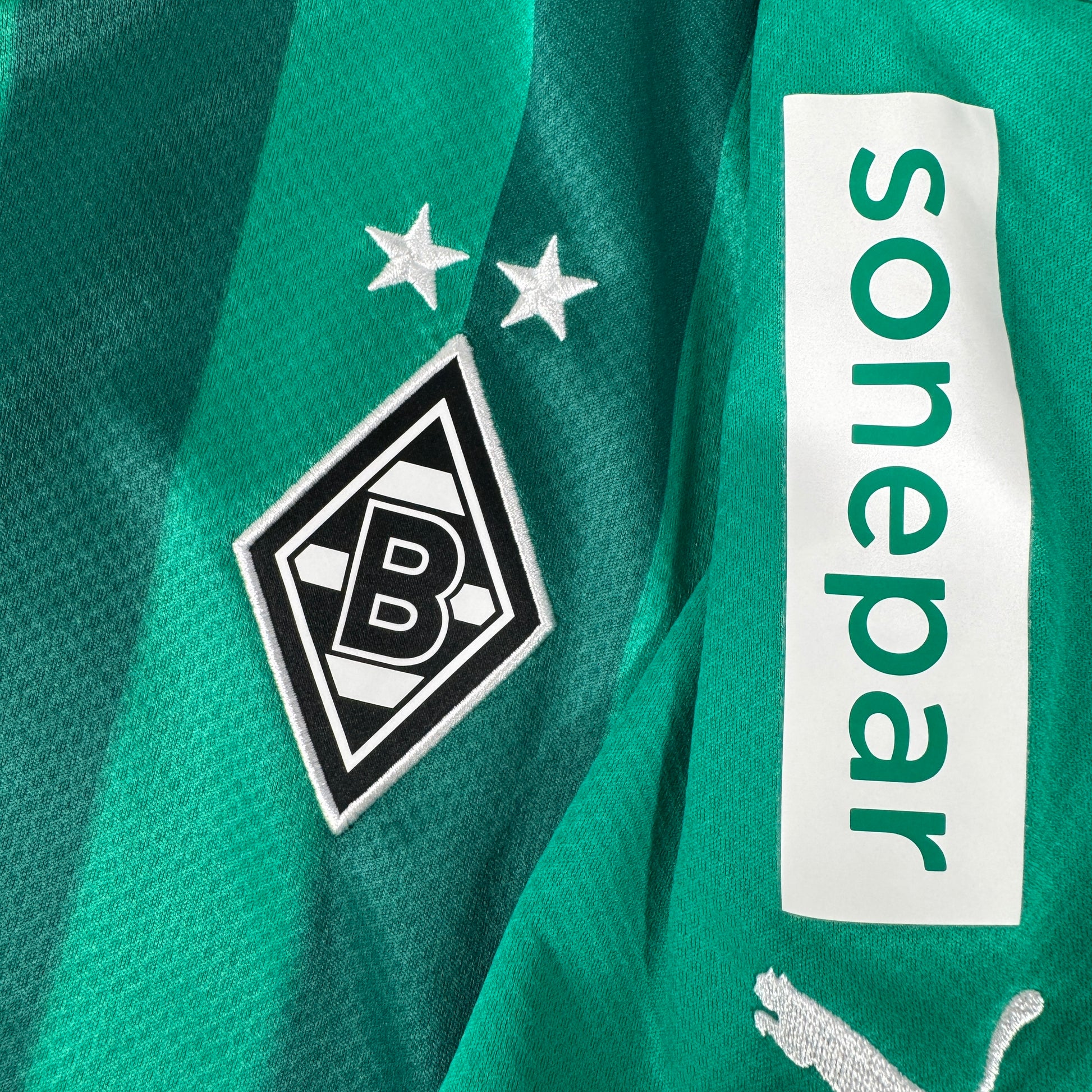 Borussia Monchengladbach 2022/2023 Away Football Shirt Small – Football Shirt Kingdom