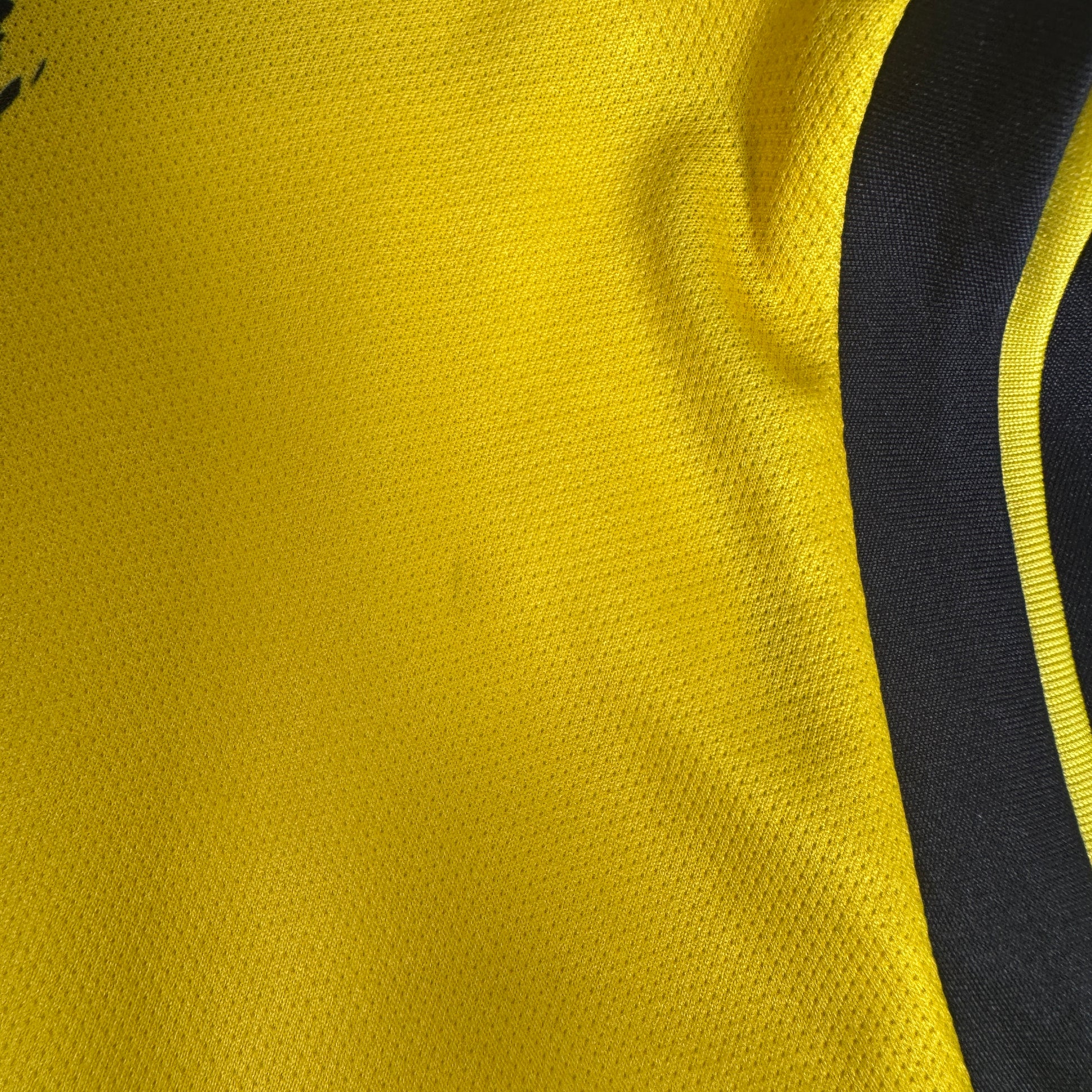 AFC Bournemouth 2023/2024 Sponsorless Third Football Shirt Medium – Football Shirt Kingdom