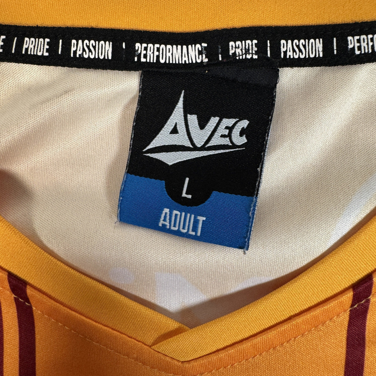 Bradford City 2020/2021 Home Football Shirt Large