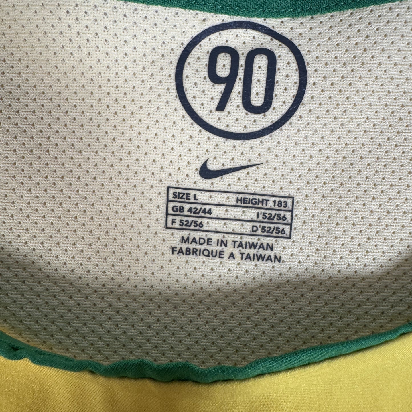 Brazil 2004/2005/2006 Training Football Shirt Large BNWT