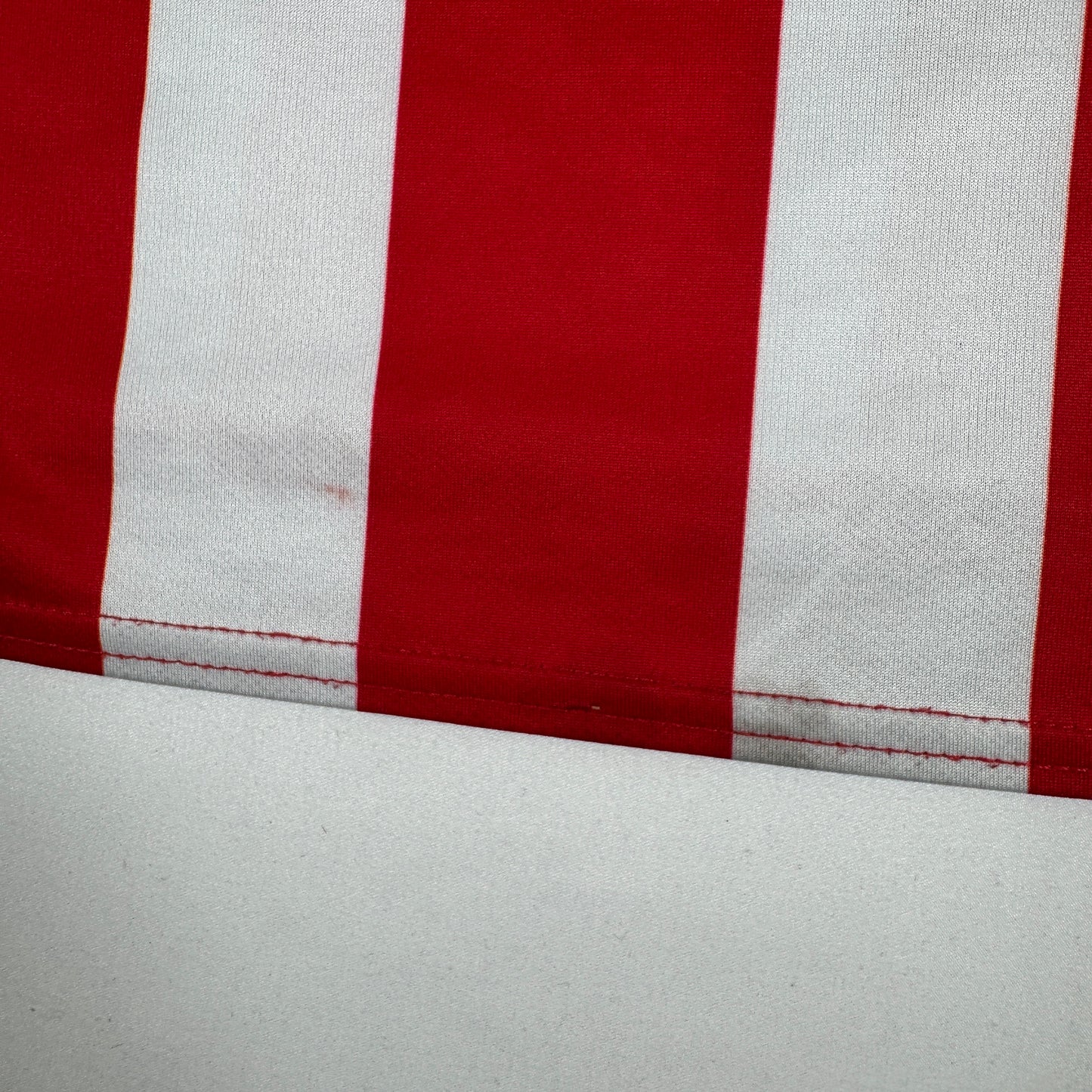 Brentford 2021/2022/2023 Home Football Shirt Small – Football Shirt Kingdom