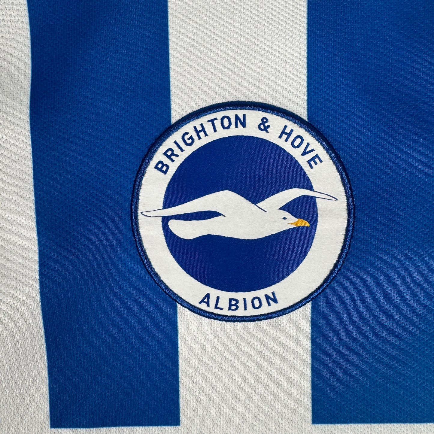 Brighton & Hove Albion 2017/2018 Home Football Shirt XL – Football Shirt Kingdom