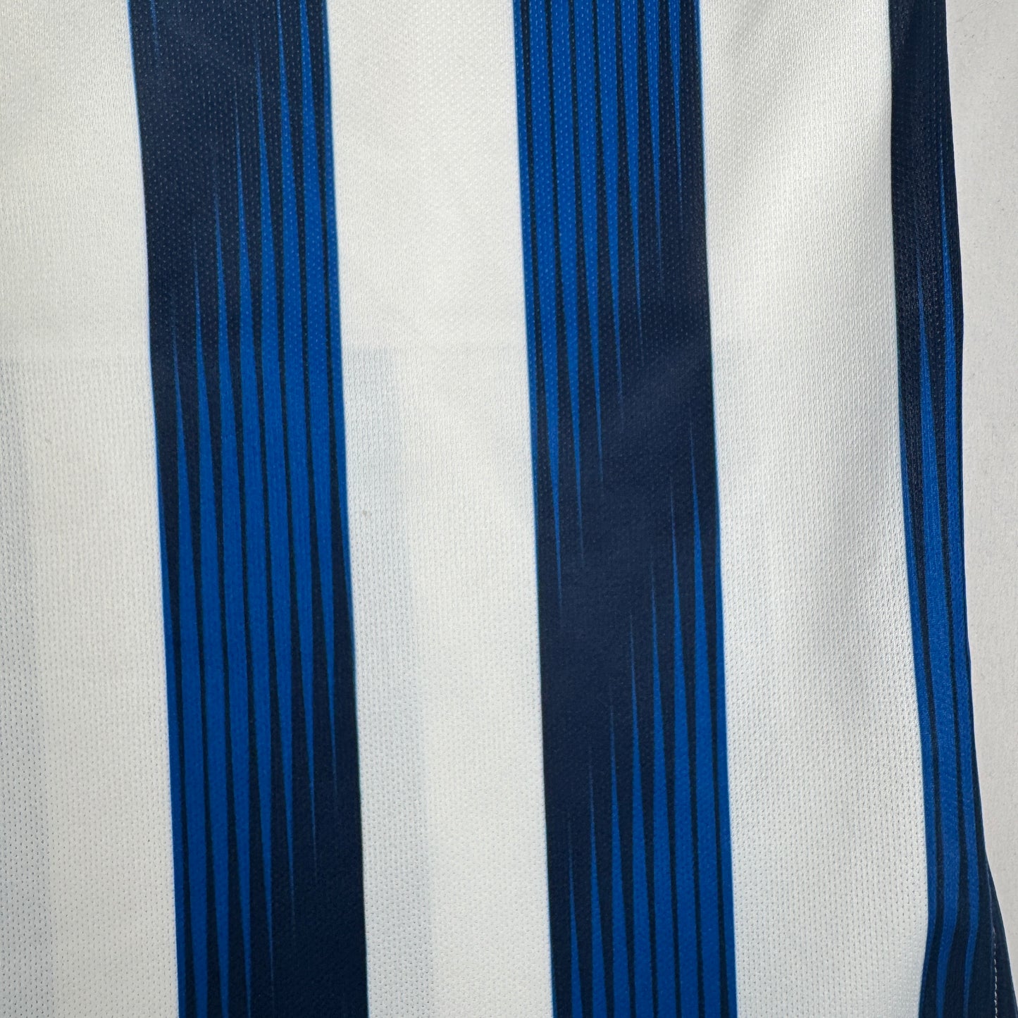 Brighton & Hove Albion 2019/2020 Home Football Shirt XL – Football Shirt Kingdom