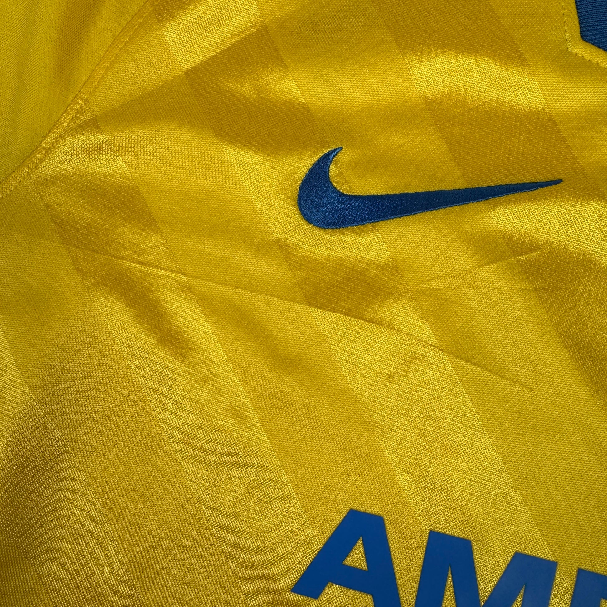 BISSOUMA 8 Brighton & Hove Albion 2020/2021/2022 Away Football Shirt Large – Football Shirt Kingdom
