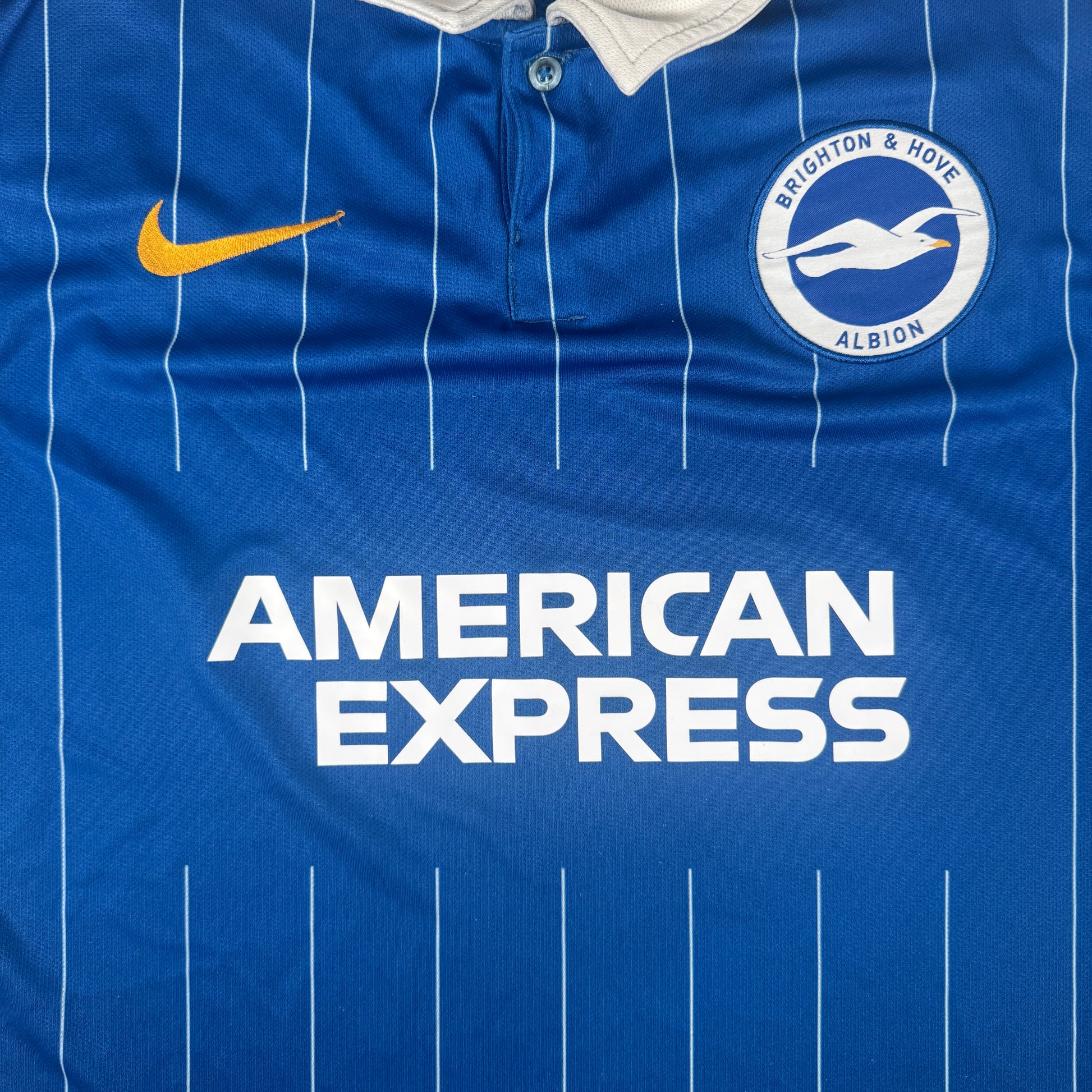 Brighton & Hove Albion 2020/2021 Home Football Shirt Large – Football Shirt Kingdom