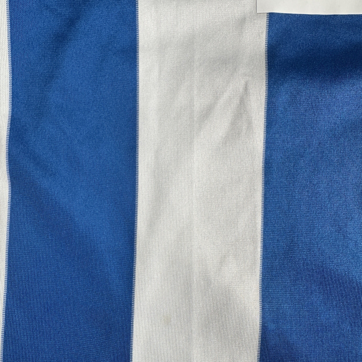 Brighton & Hove Albion 2014/2015 home football shirt, size Large