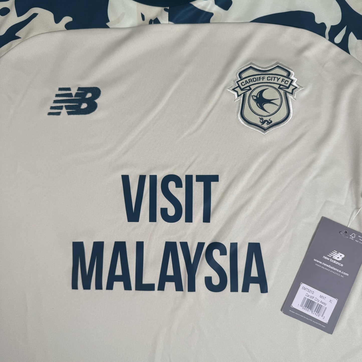 Cardiff City 2025/2026 Away Football Shirt XL BNWT