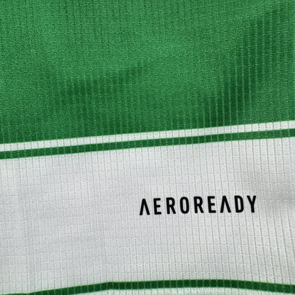 Celtic 2021/2022 home football shirt, size Medium