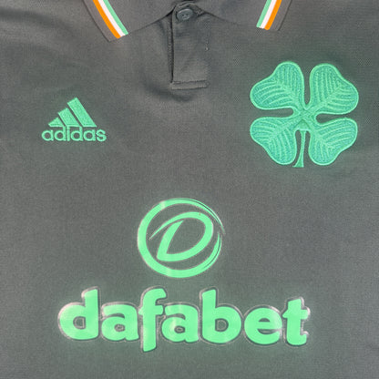 Close-up of Celtic 2022/2023 fourth football shirt, size Medium