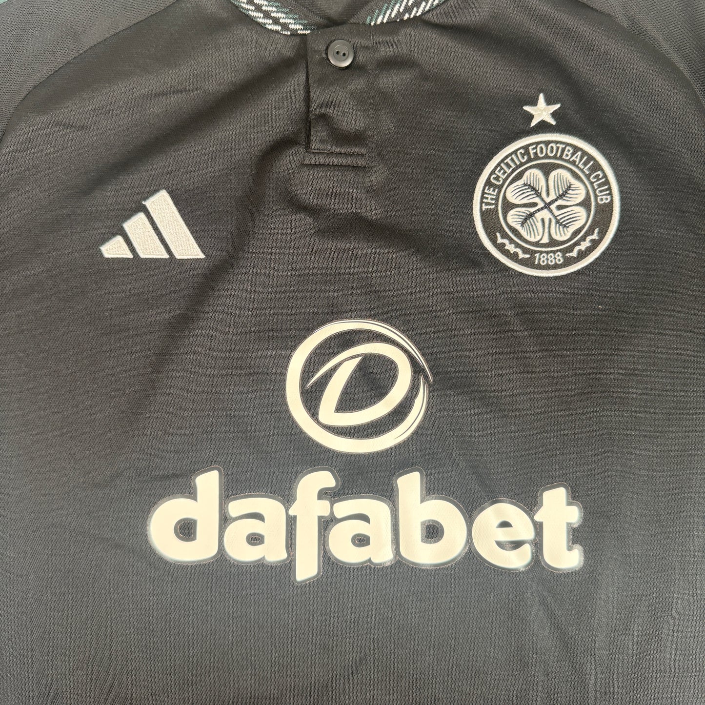 Celtic 2023/2024 Away Football Shirt Large – Football Shirt Kingdom