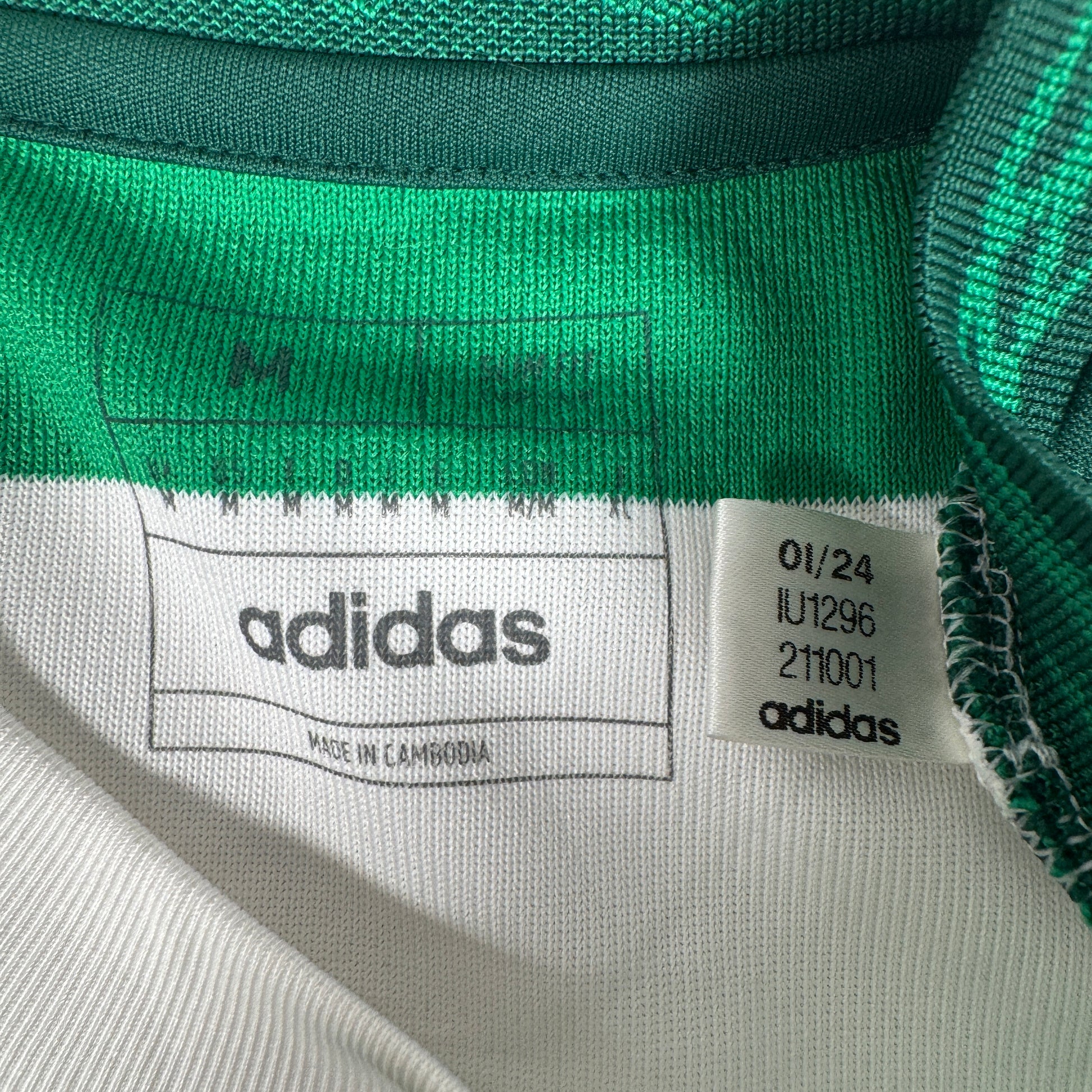 Celtic 2024/2025 Home Sponsorless Football Shirt Medium – Football Shirt Kingdom