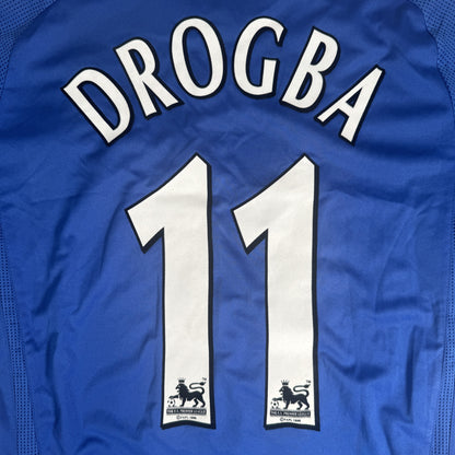 Close-up of Drogba 11 on Chelsea 2006/2007/2008 home football shirt, size Medium