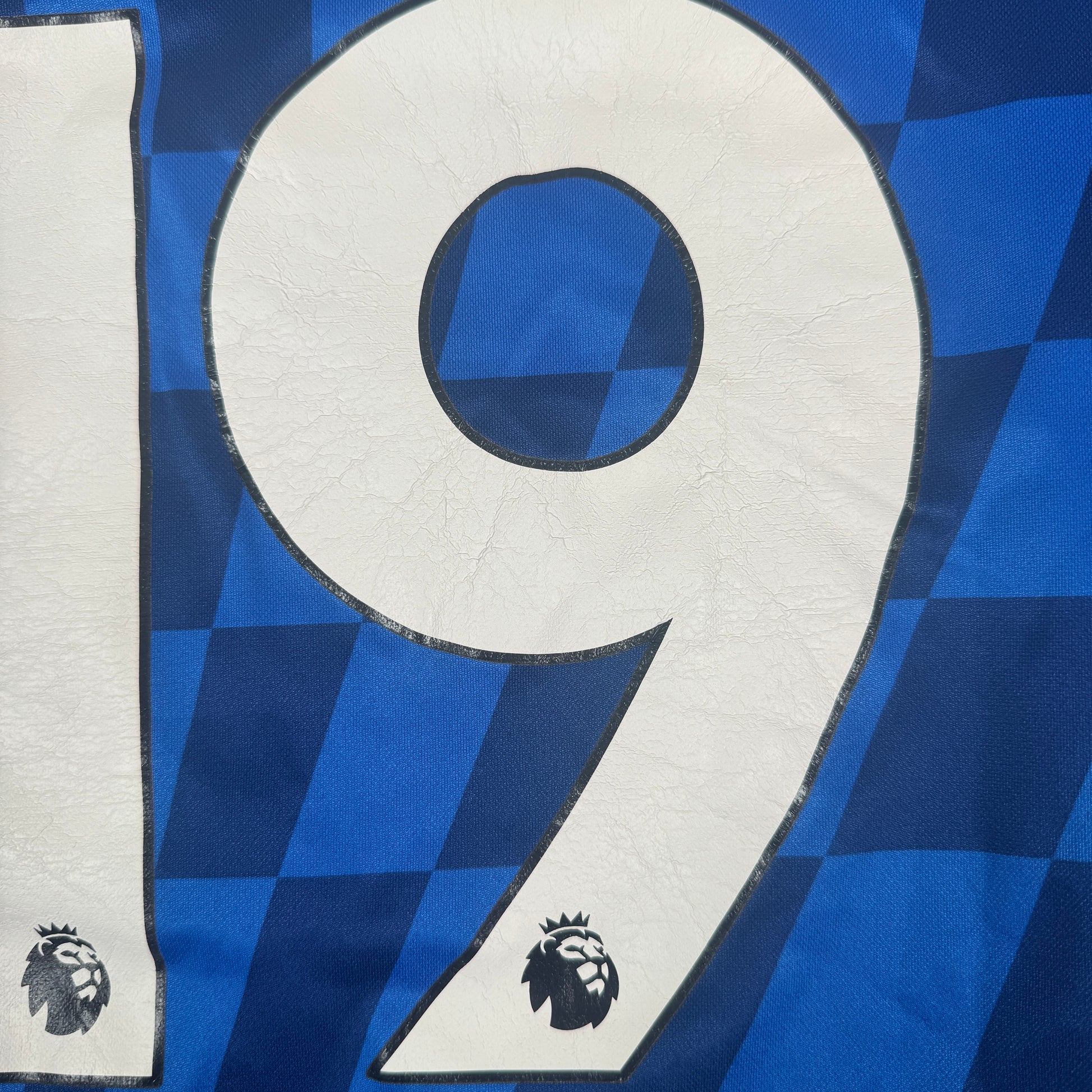 MOUNT 19 Chelsea 2021/2022 Home Football Shirt Small – Football Shirt Kingdom