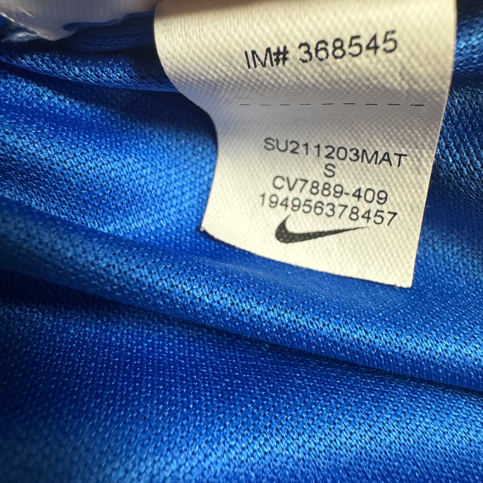 MOUNT 19 Chelsea 2021/2022 Home Football Shirt Small – Football Shirt Kingdom