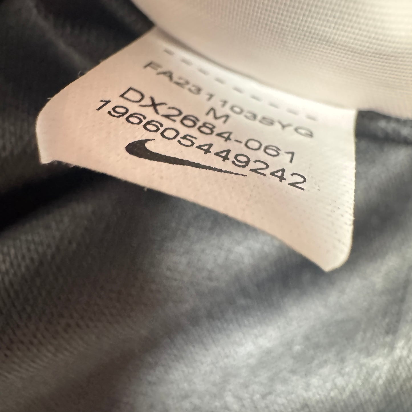 Chelsea 2023/2024 Goalkeeper Football Shirt Medium – Football Shirt Kingdom