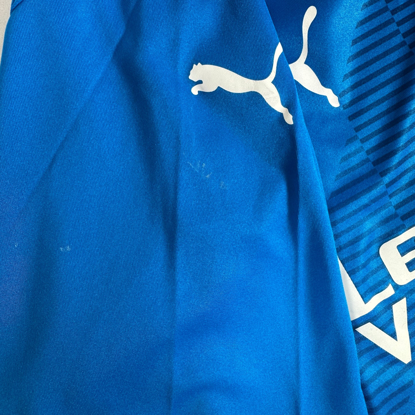 Chesterfield FC 2022/2023 Home Football Shirt Large – Football Shirt Kingdom