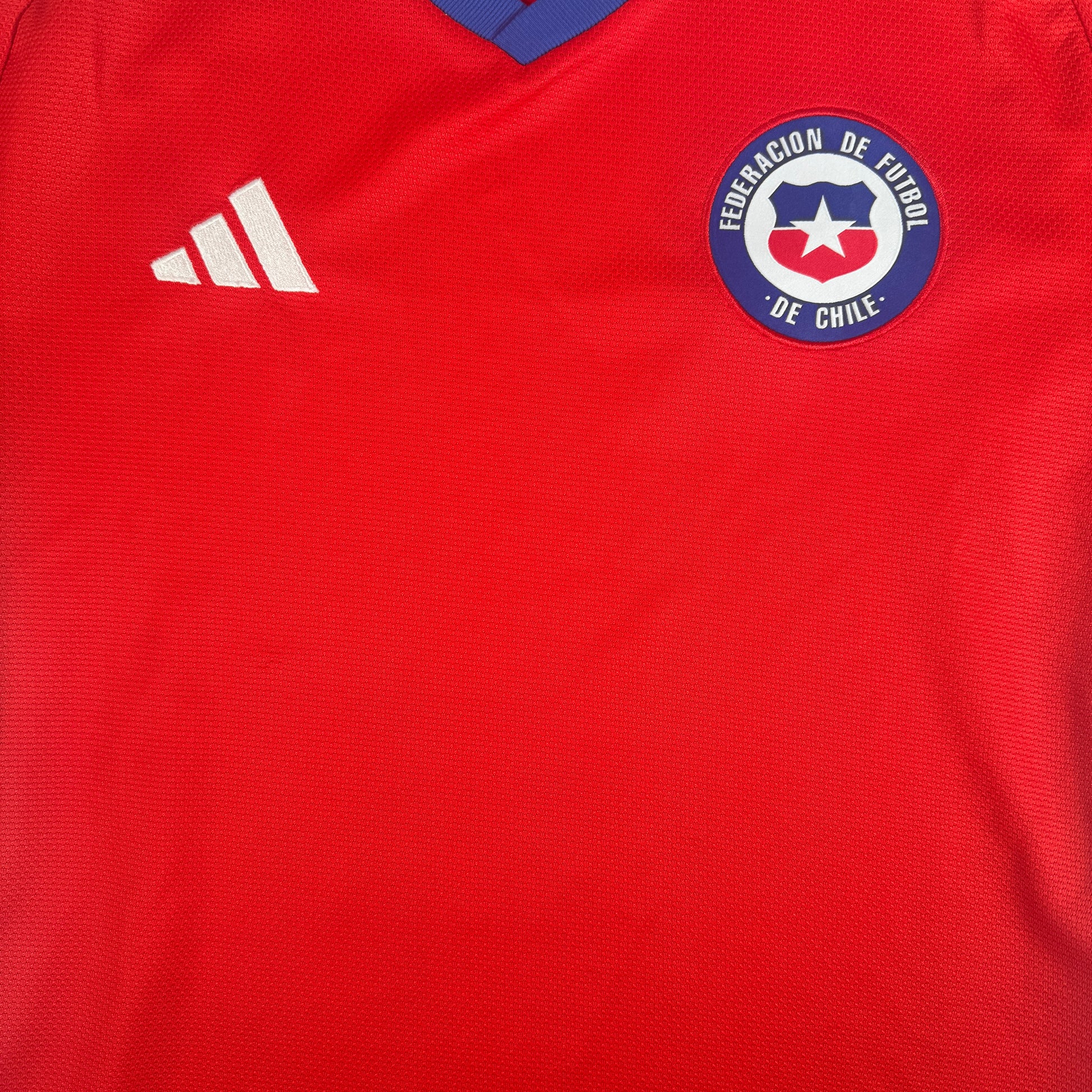 Chile 2022/2023/2024 Home Football Shirt Small – Football Shirt Kingdom