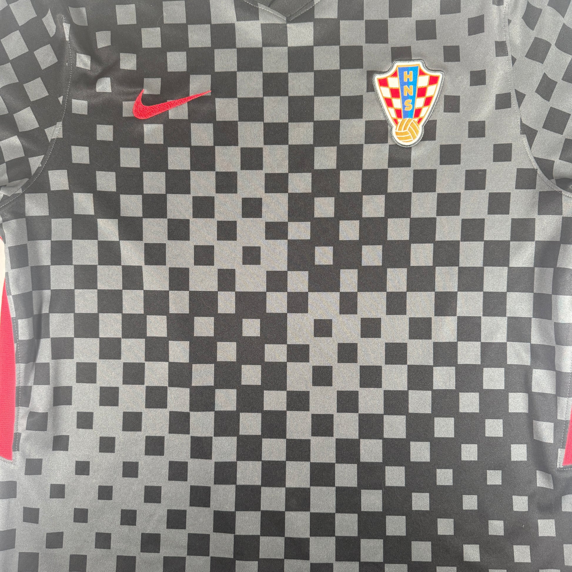 Croatia 2020/2021/2022 Away Football Shirt XL – Football Shirt Kingdom