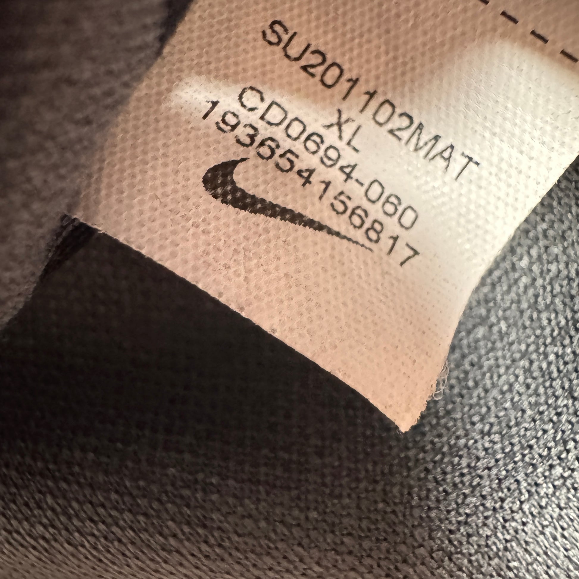 Croatia 2020/2021/2022 Away Football Shirt XL – Football Shirt Kingdom