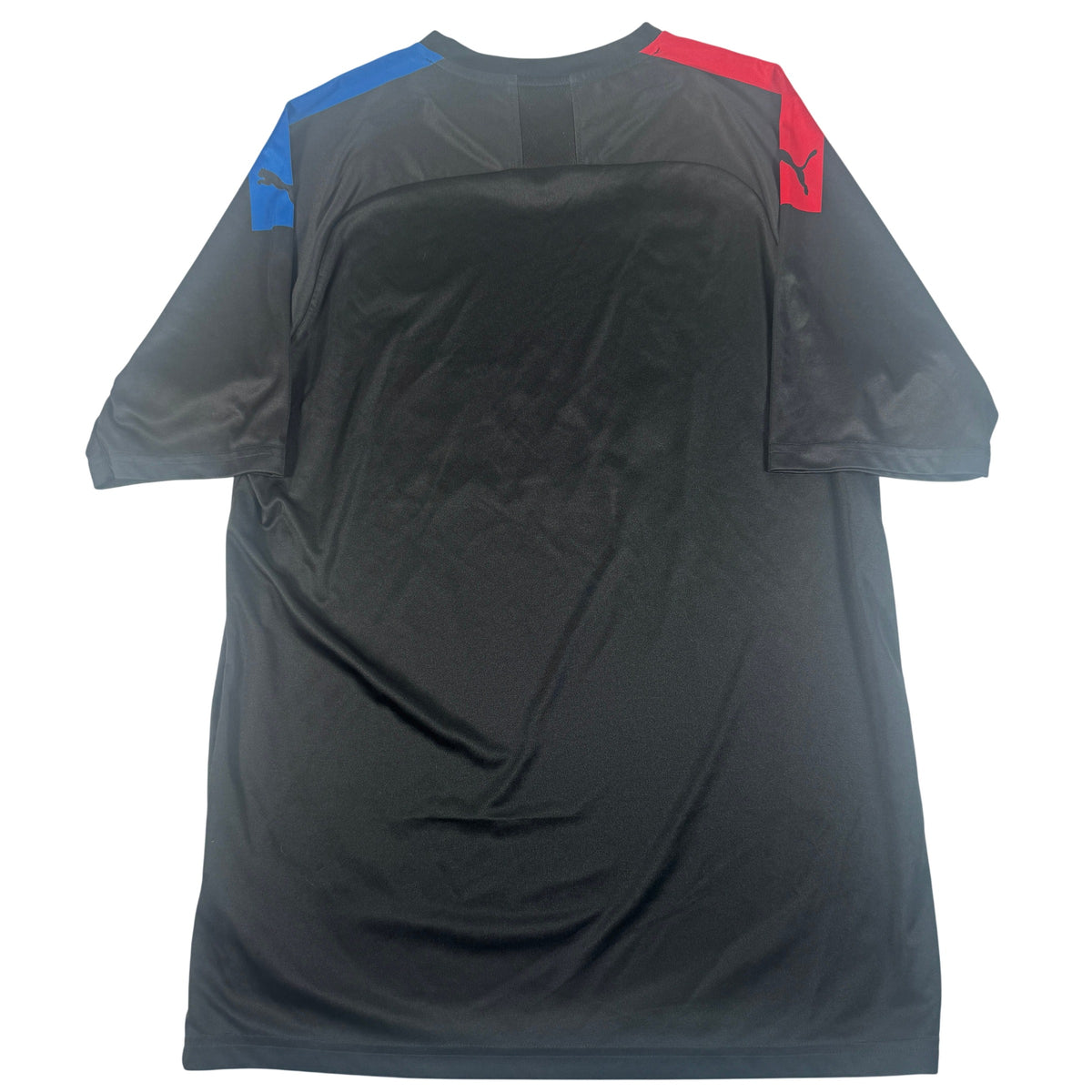 Back of Crystal Palace 2019/2020 away football shirt, size Large