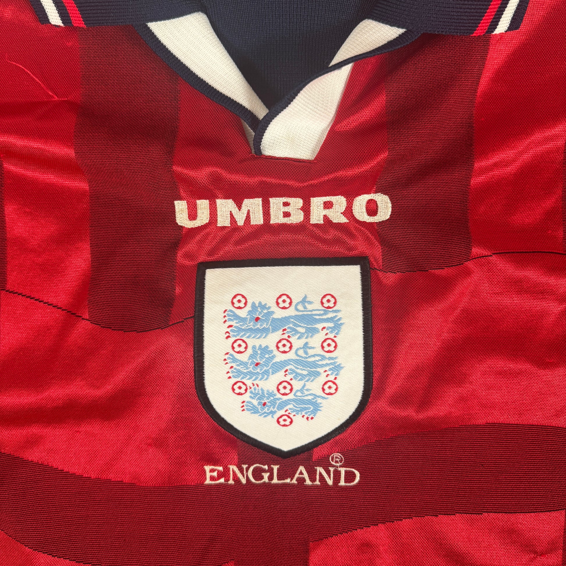 England 1998/1999/2000 Away Football Shirt Large – Football Shirt Kingdom