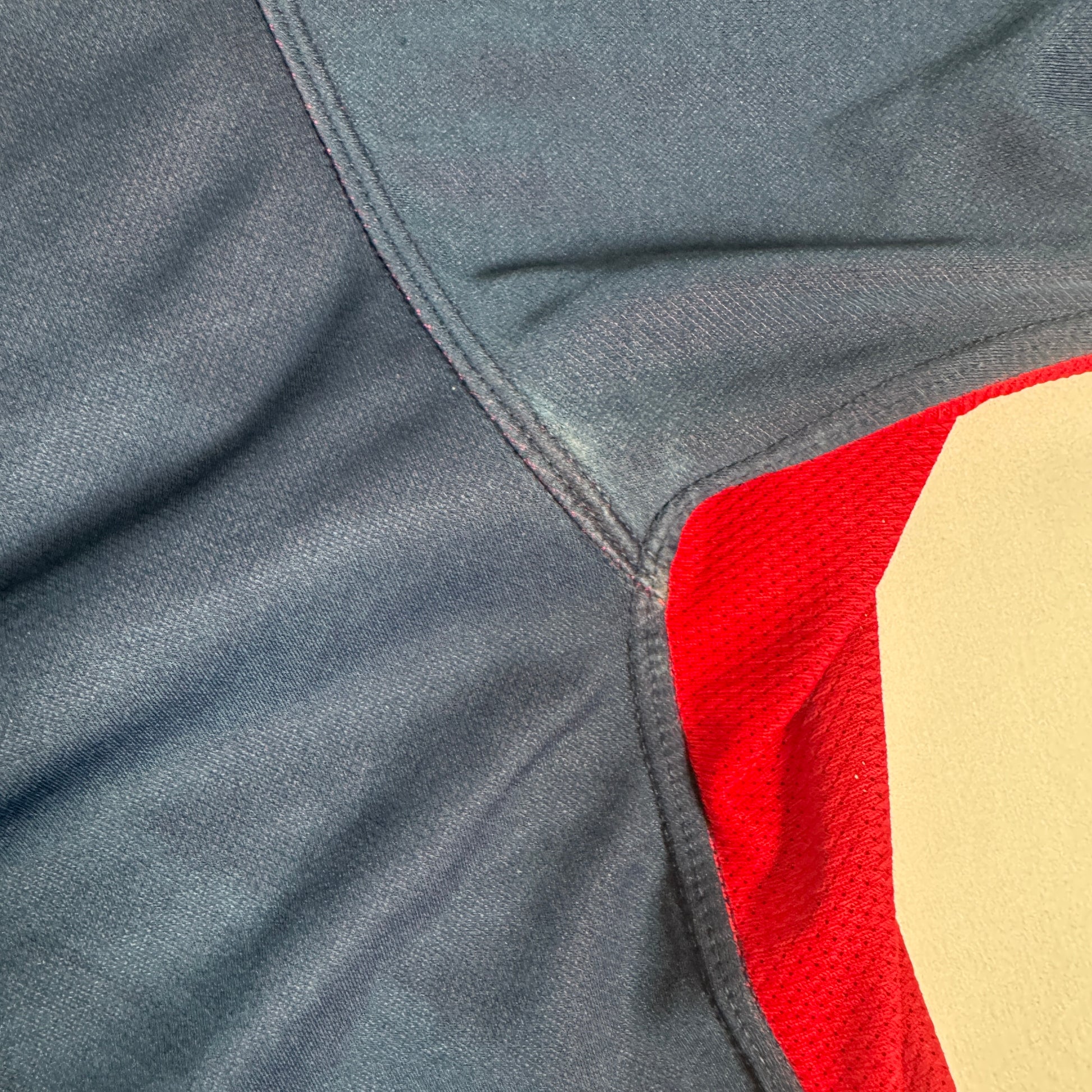 England 2002/2003/2004 Away Football Shirt Large – Football Shirt Kingdom