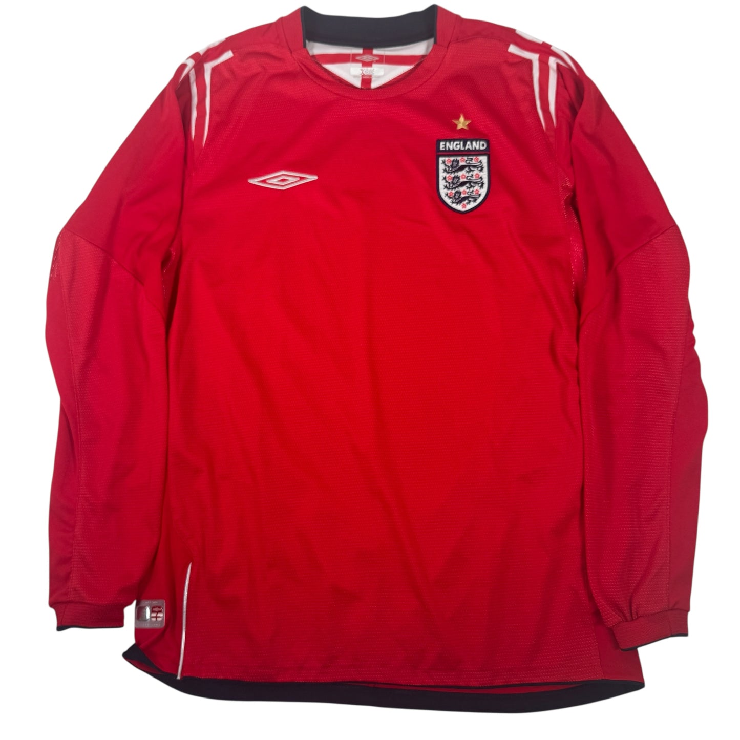 England 2004/2005/2006 Away Long Sleeve Football Shirt Medium – Football Shirt Kingdom