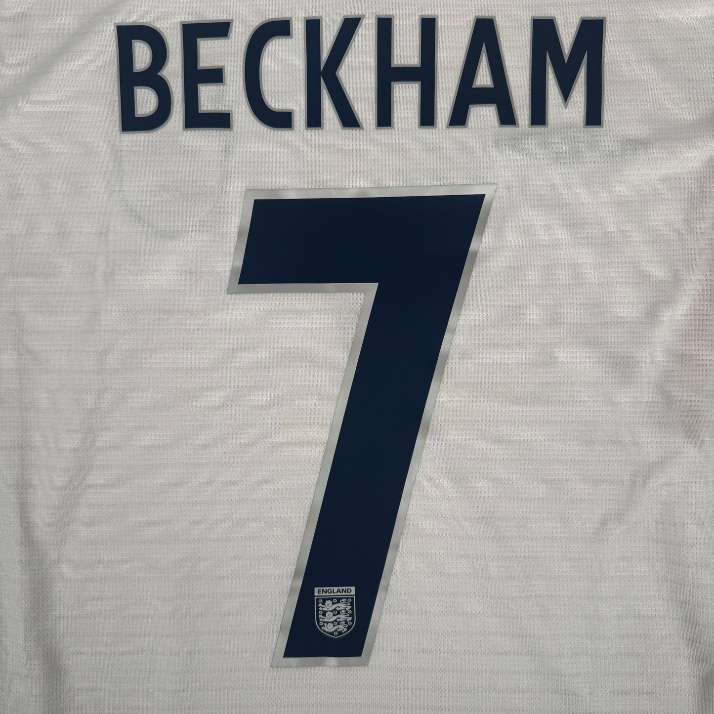 BECKHAM 7 England 2006/2007/2008 Home Football Shirt Large – Football Shirt Kingdom