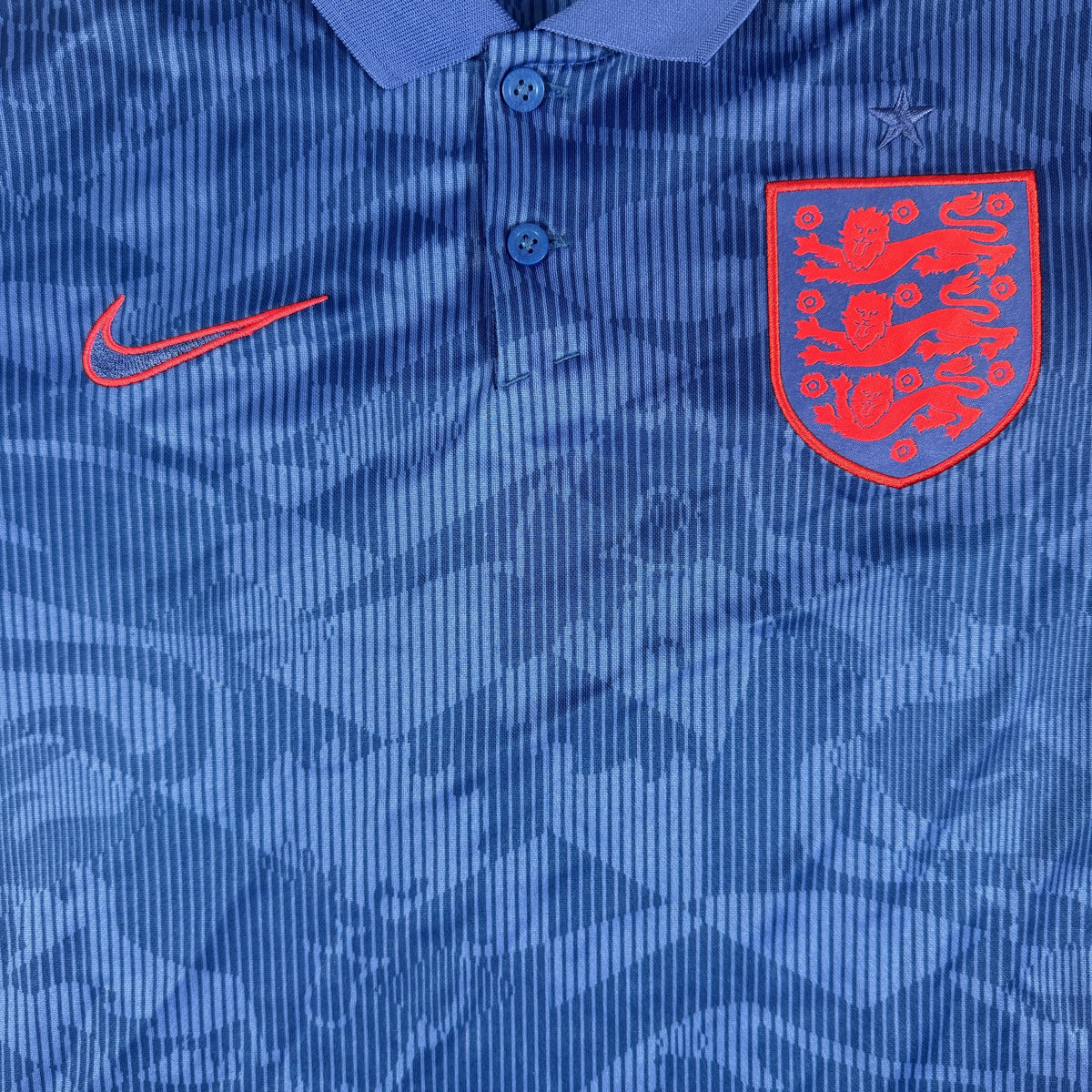 Close-up of England 2020/2021/2022 away football shirt, size Medium