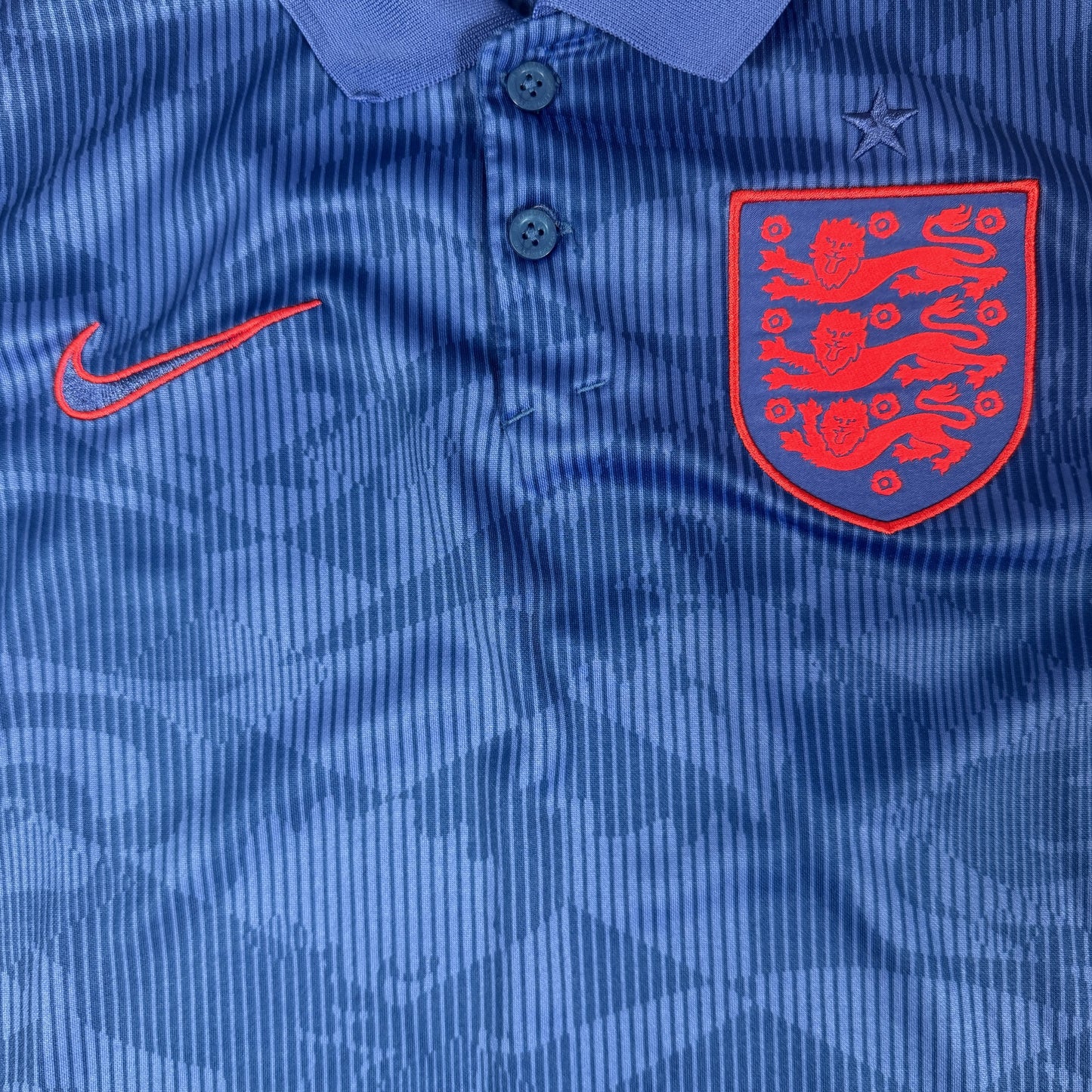 England 2020/2021/2022 Away Football Shirt Small