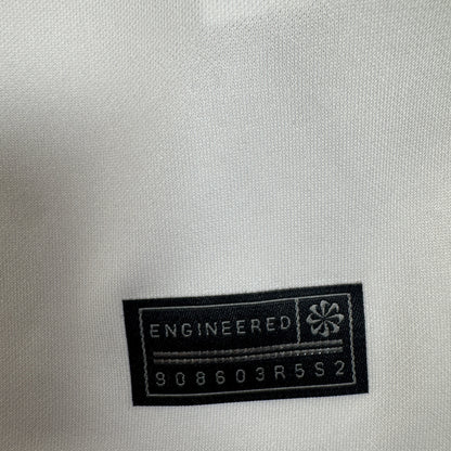 England 2022/2023/2024 Home Football Shirt XL BNWT
