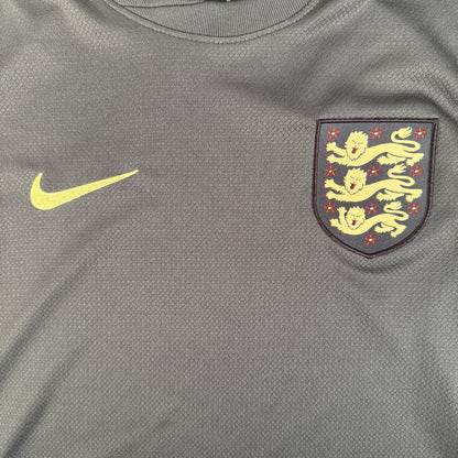 Close-up of England 2024/2025/2026 away football shirt, size Medium