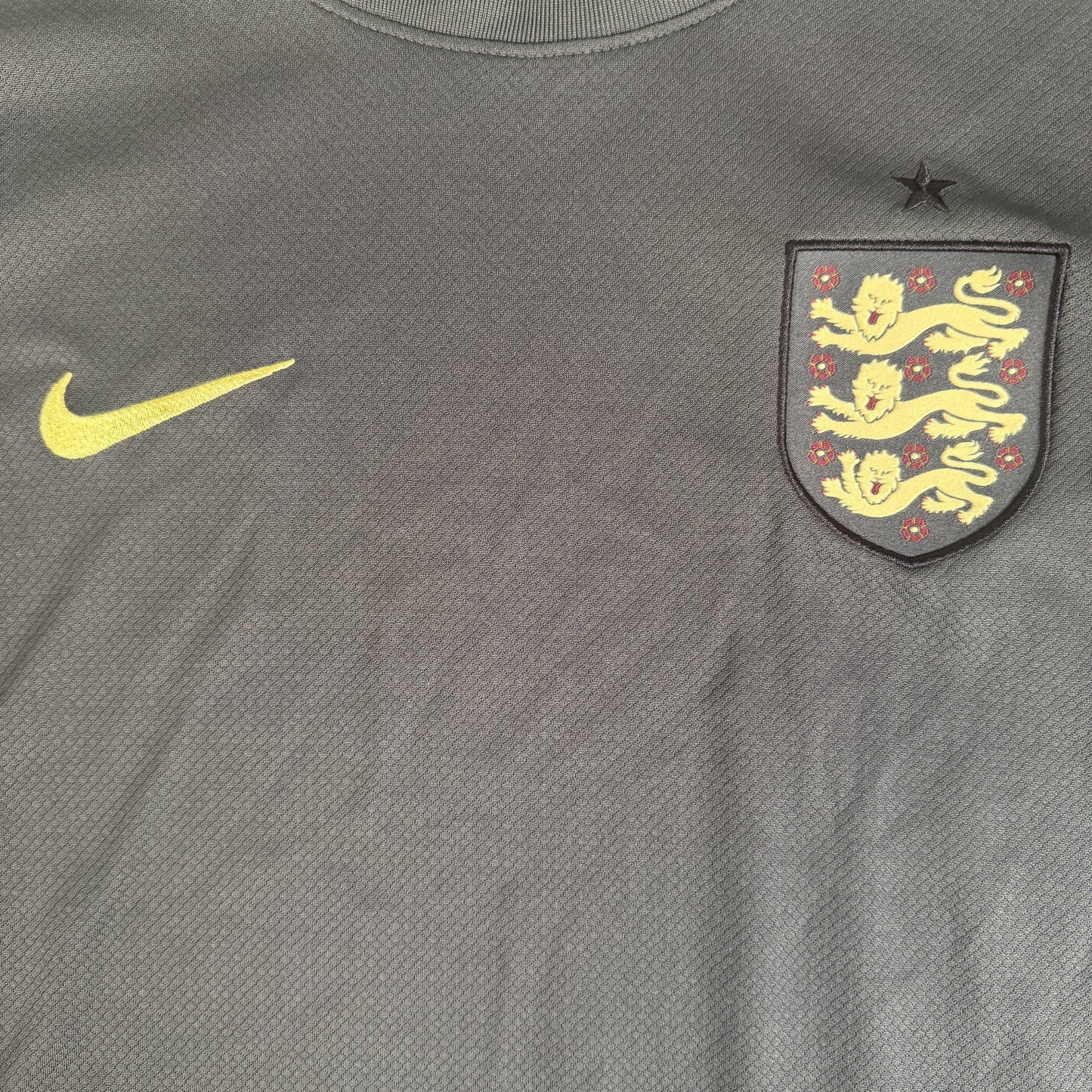 England 2024/2025/2026 Away Football Shirt XL