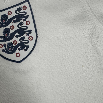 England 2024/2025/2026 home football shirt, size Large