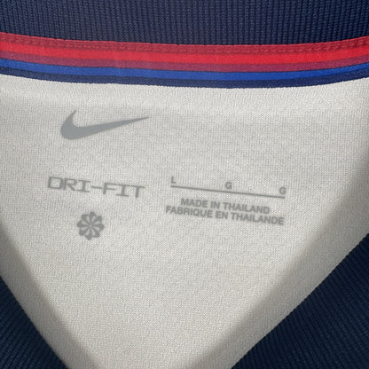 Size label inside England 2024/2025/2026 home football shirt, size Large