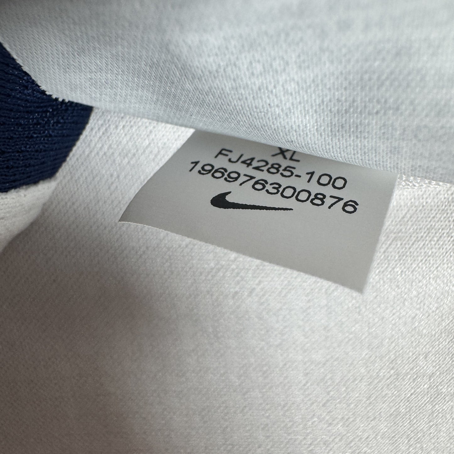 England 2024/2025/2026 Home Football Shirt XL