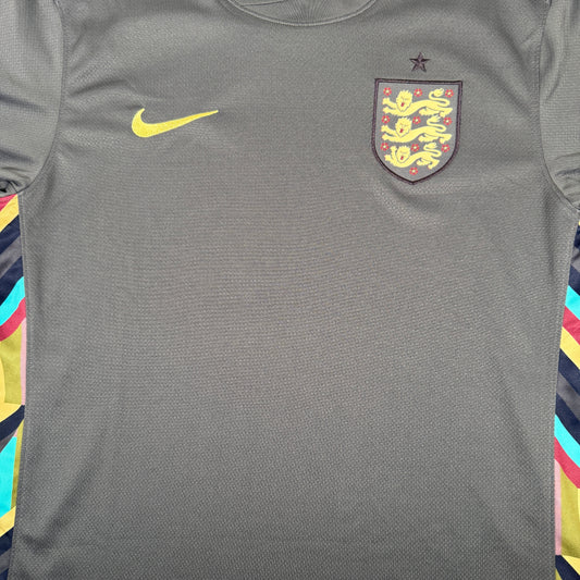England 2024/2025 Away Football Shirt Large – Football Shirt Kingdom