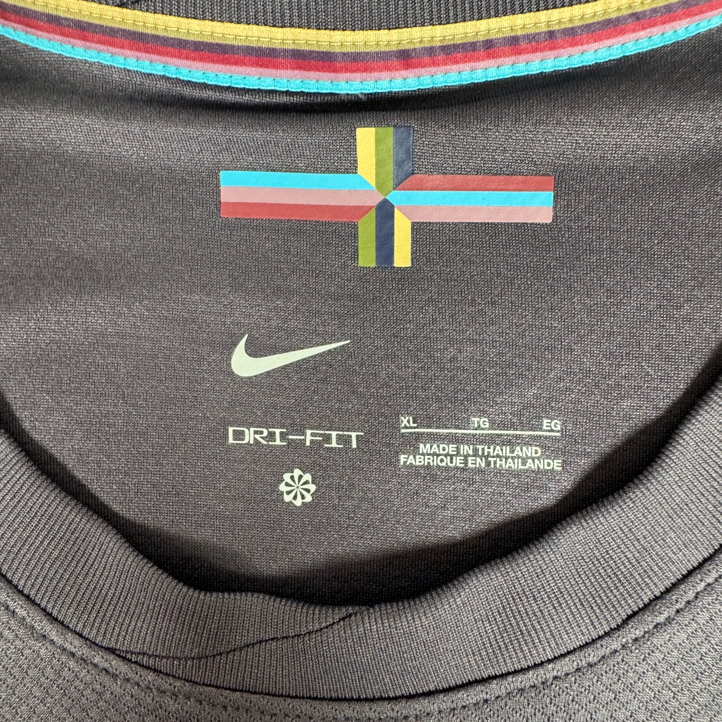 England 2024/2025 Away Football Shirt XL – Football Shirt Kingdom