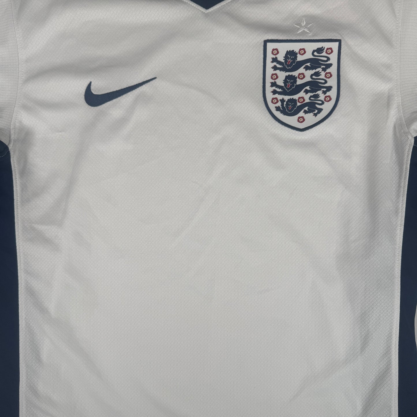 England 2024/2025 Home Football Shirt Small – Football Shirt Kingdom