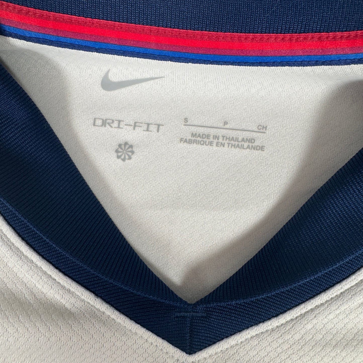 England 2024/2025 Home Football Shirt Small – Football Shirt Kingdom