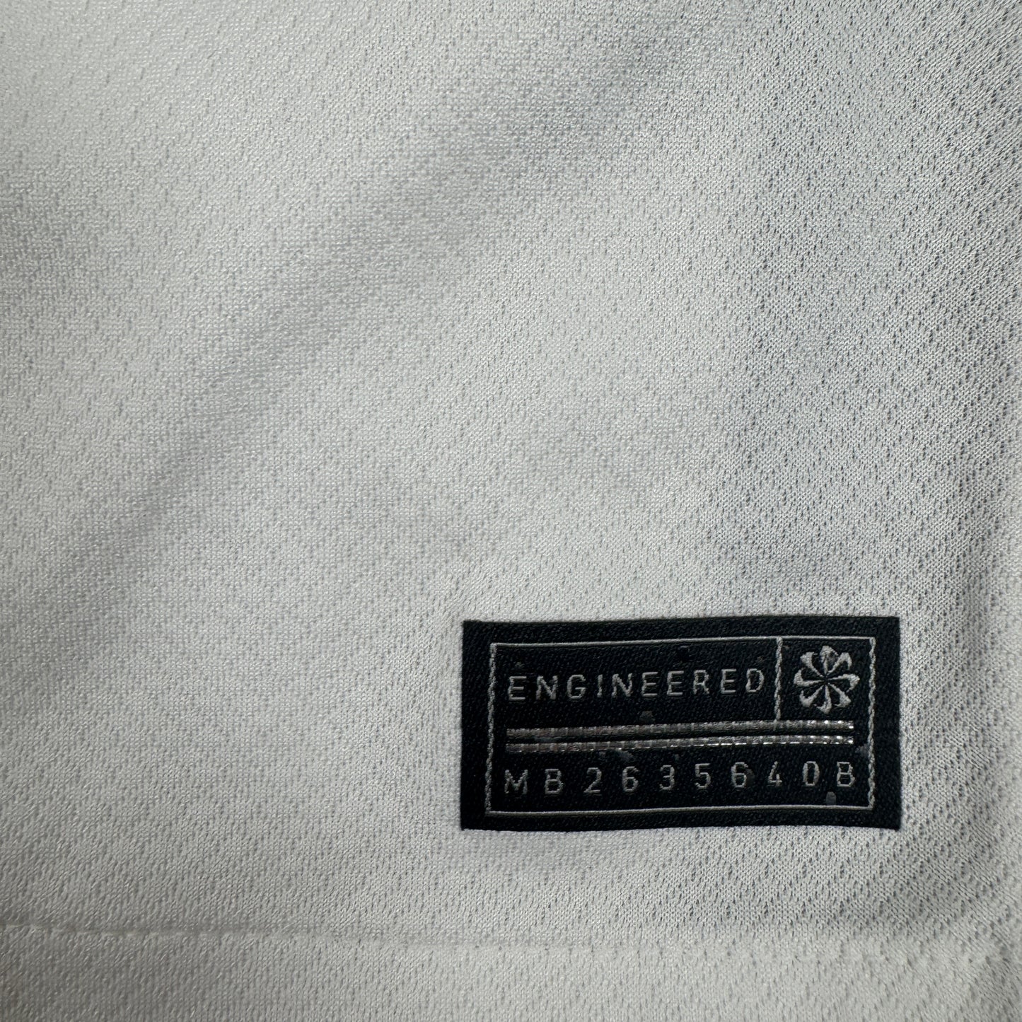 England 2024/2025 Home Football Shirt Small – Football Shirt Kingdom