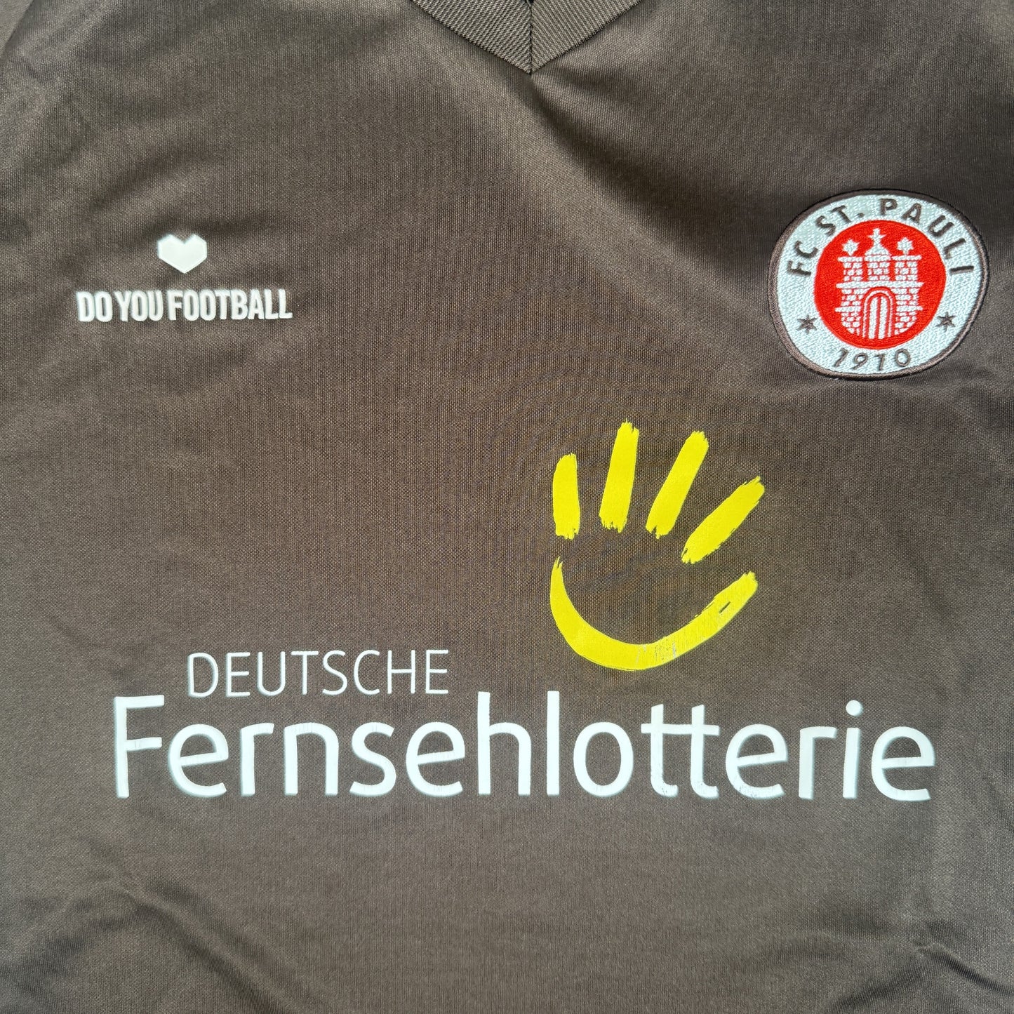 FC St. Pauli 2012/2013 Home Football Shirt Medium